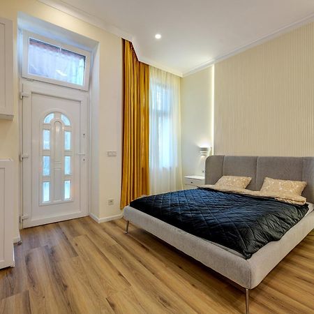 Berkocsis Budapeste Exterior foto